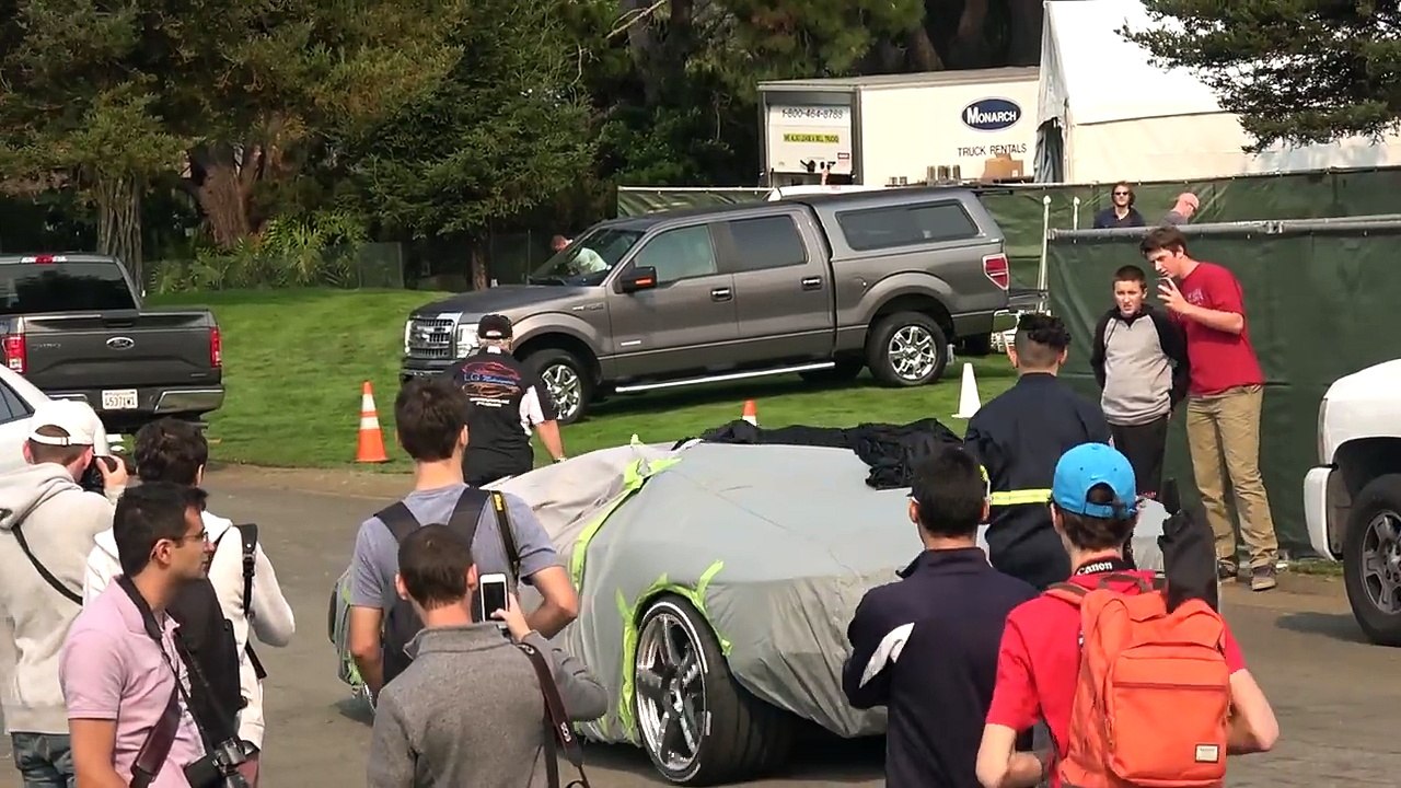 Car is so ugly yet sexy