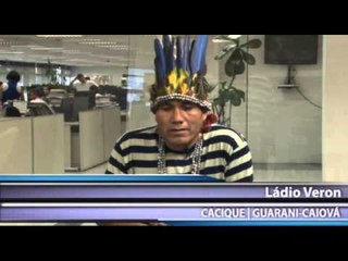 "O que leva ao suicídio é o aperto do lugar", conta cacique