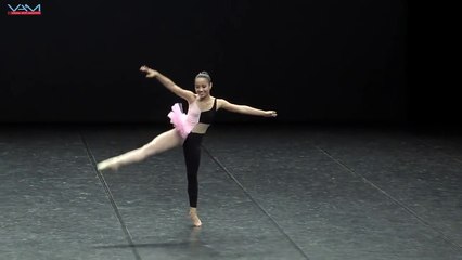 Danse classique couplée avec du HIP HIP Magnifique