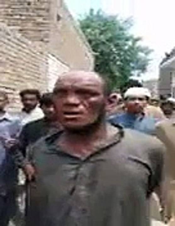 دو بچوں کو اغوا کرنے کی کوشش کی گئی، شہریوں نےاغوا کاروں کو پکڑ کر خوب پٹائی کی، بال مونڈھ دیئے اور پولیس کے حوالے حوالے کر دیا