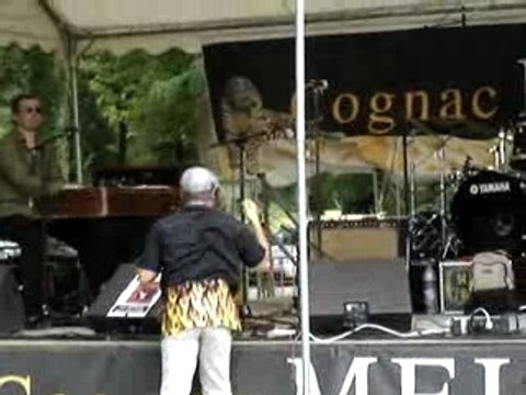 07 - Flyin' Saucers - Cognac Blues Passion 2007