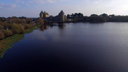 CHÂTEAU DE SUSCINIO, VU PAR DRONE (1)