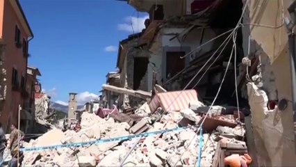 4.3-magnitude aftershock strikes central Italian town