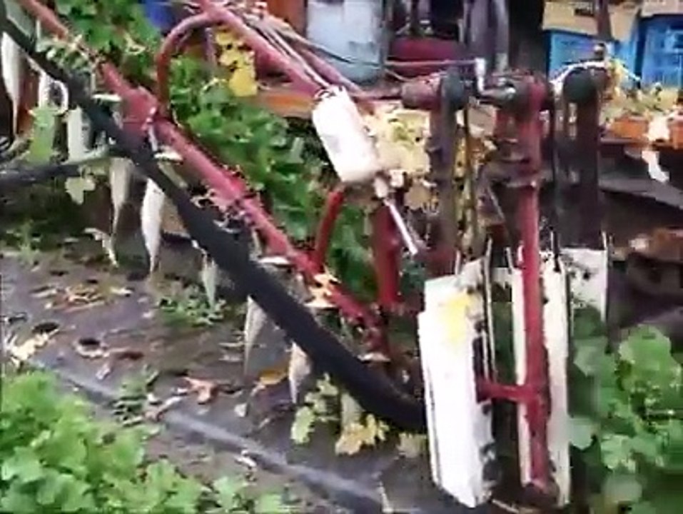 Awesome Reddish Machine
