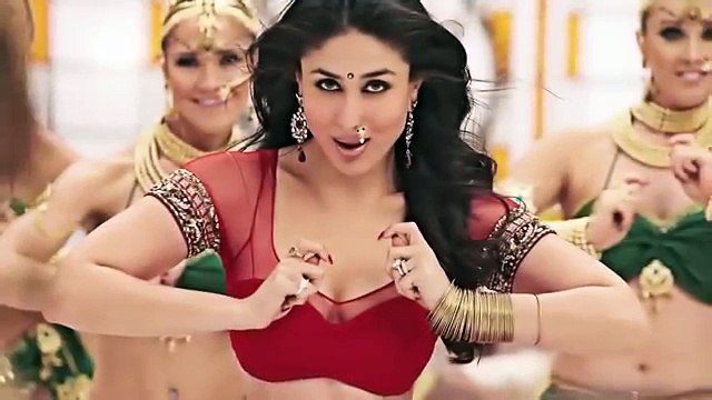 Kareena Kapoor Shocking Wardrobe Malfunction Kareena Kapoor Shows in OOPS Moments