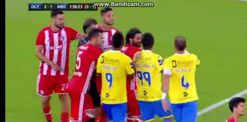 FIGHT in Match - Olympiakos 2-1 Arouca - 25-08-2016