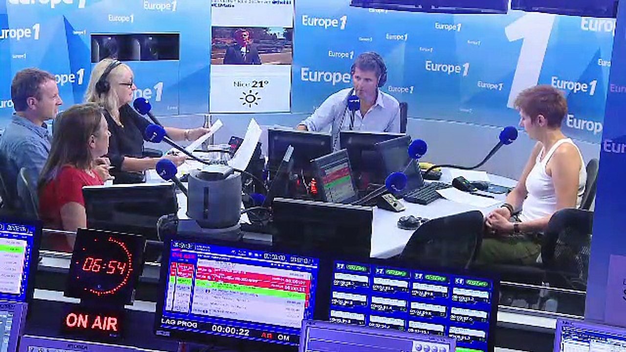 Hey Oh, la gauche ! Hey oh, on cherche du boulot !