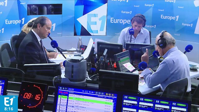 Cambadélis : Les Républicains instrumentalisent la polémique du burkini