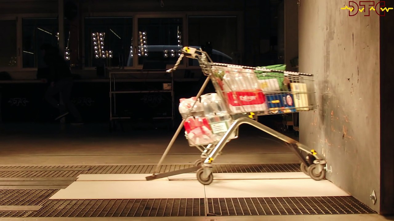 Crash Tests du caddie le plus rapide du monde sur un mur ou une voiture !