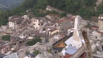 250 قتيلا بزلزال إيطاليا والبحث تحت الأنقاض متواصل