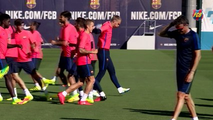 Jasper Cillessen’s first training session with FC Barcelona