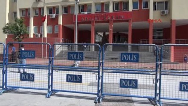 Kocaeli Fetö Soruşturmasında Gözaltına Alınan 21 Akademisyen Adliyeye Sevk Edildi