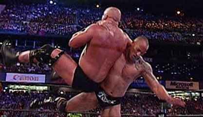 The Rock vs Batista - WWE Wrestlemania XXXII 2016
