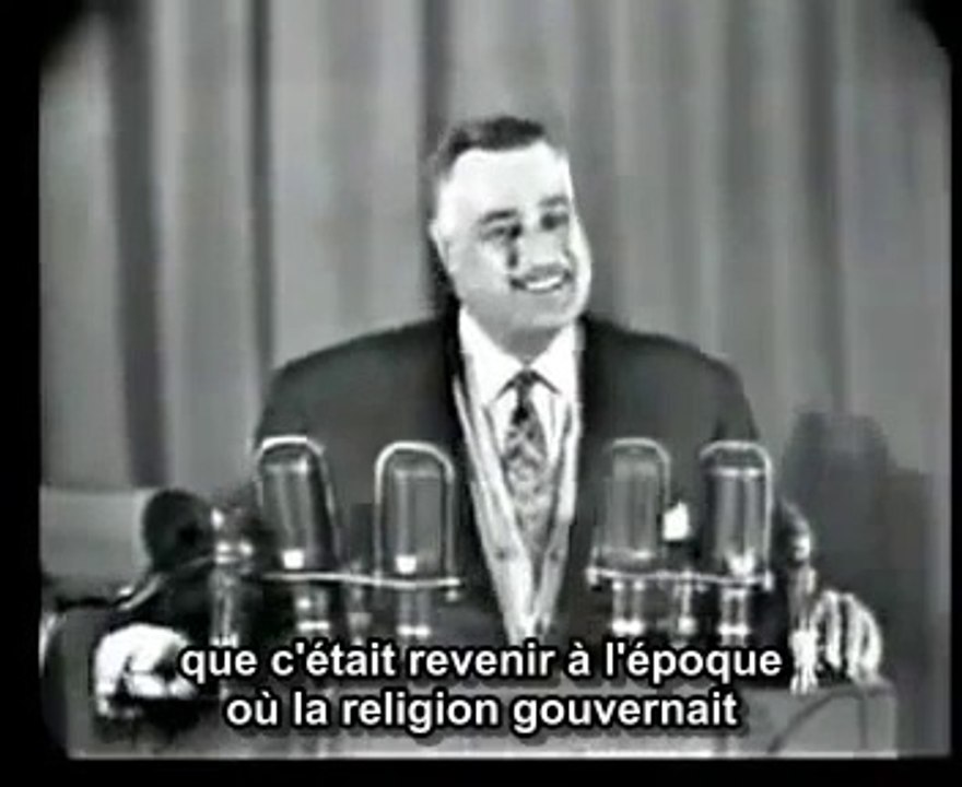 Il n'y a pas si longtemps l'idée de faire porter le voile aux femmes musulmanes faisait rire aux éclats le peuple Égyptien et leurs dirigeants