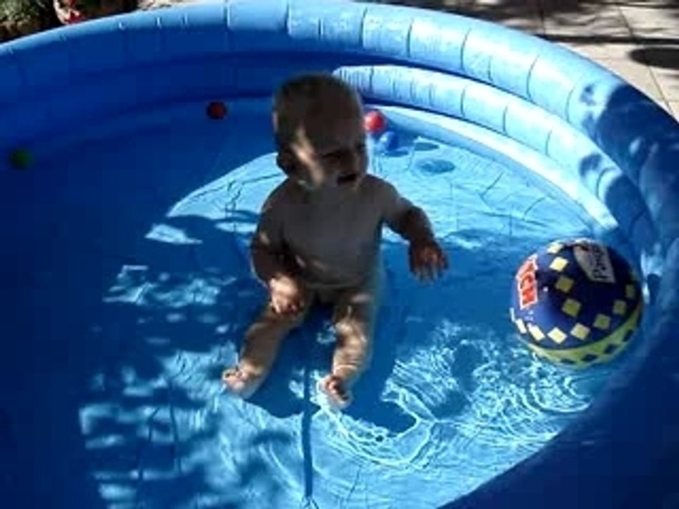 MOV01777