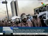 Brasil: activistas realizan performance para rechazar impeachment