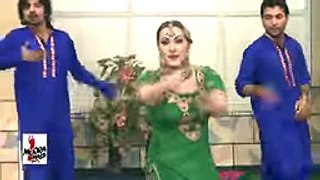 VE TERI KI MAJAL - NARGIS 2016 HOT MUJRA - PAKISTANI MUJRA DANCE