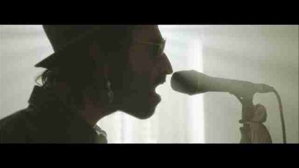 El nuevo disco de Leiva sale a la luz, "Monstruos"