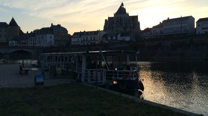 Croisière nocturne sur la Mayenne