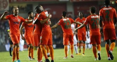 Alanyaspor, Antalyaspor'u 2-1 Mağlup Etti