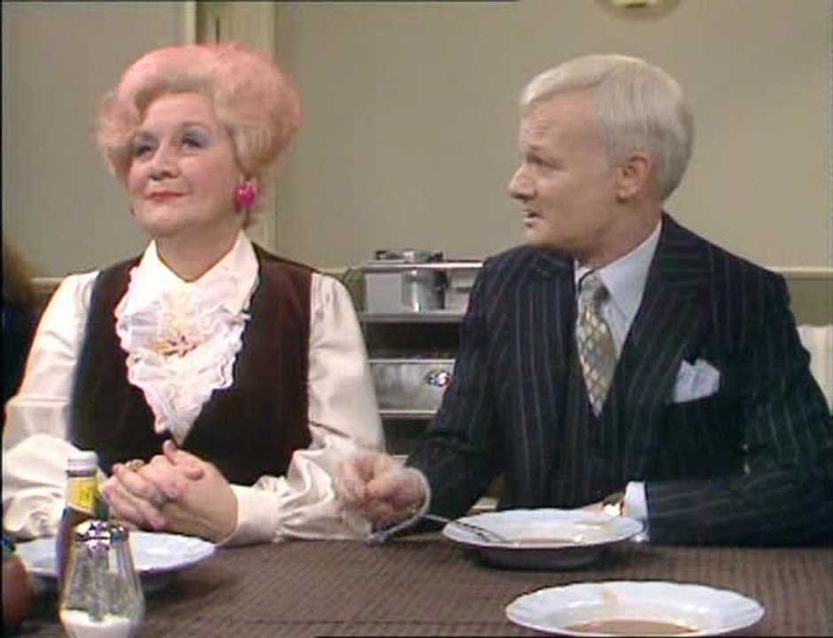 Are You Being Served - S 9 E 1 - The Sweet Smell of Success