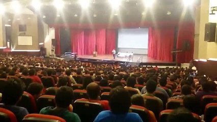 Dr. Kumar Vishwas best comedy ever In Patna