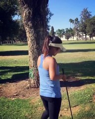 Elle va tenter un tir impossible en golf et c'est le FAIL!