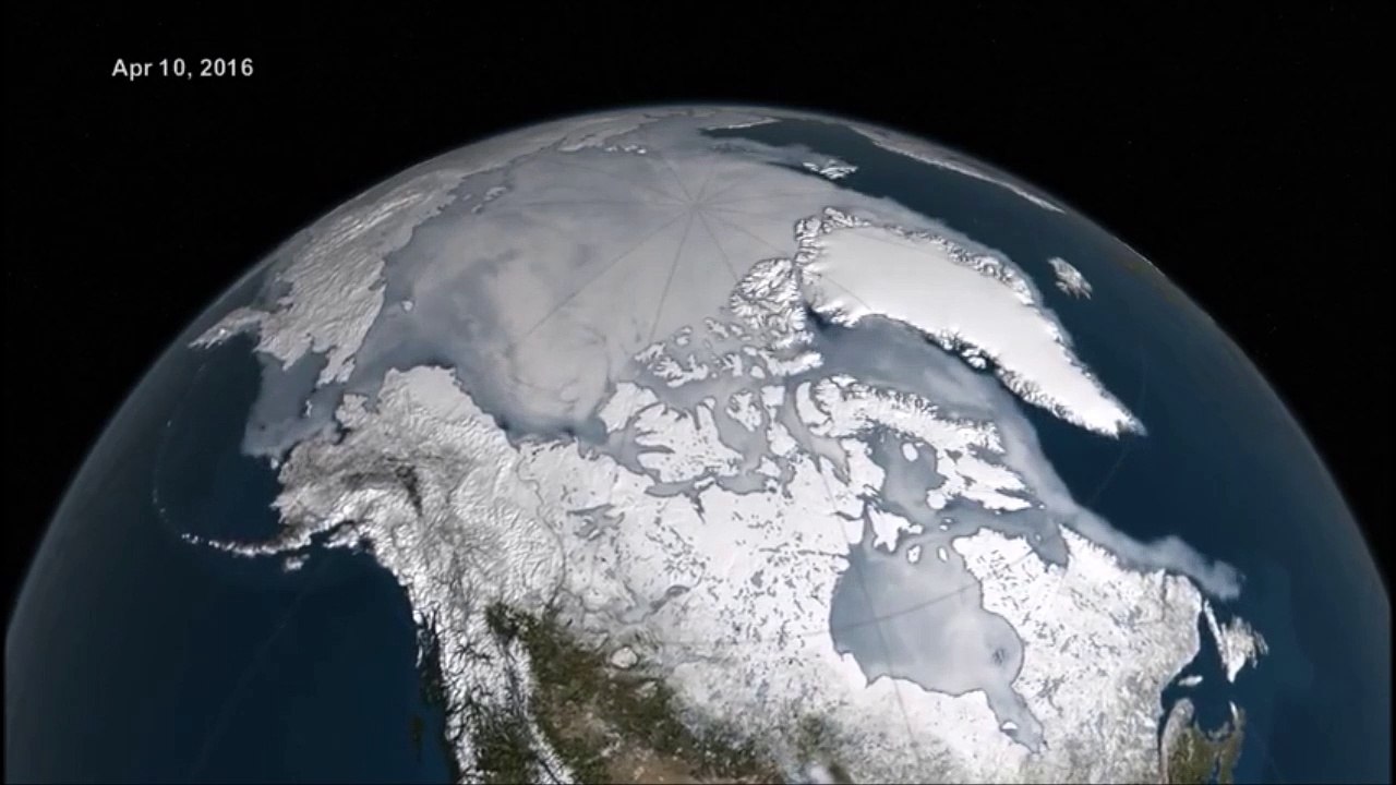 Fonte des glaces en Arctique sur les 5 derniers mois vu du ciel en time lapse