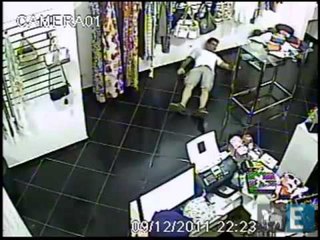 Câmera flagra jovem sendo baleado ao reagir a assalto no interior de SP