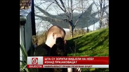 Ovni à Tentacules bizarre Accidentellement photographié en Bosnie Prijakovci,13.12.2015.