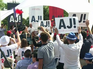 Primaire à droite: Juppé toujours favori après l'entrée en campagne de Sarkozy