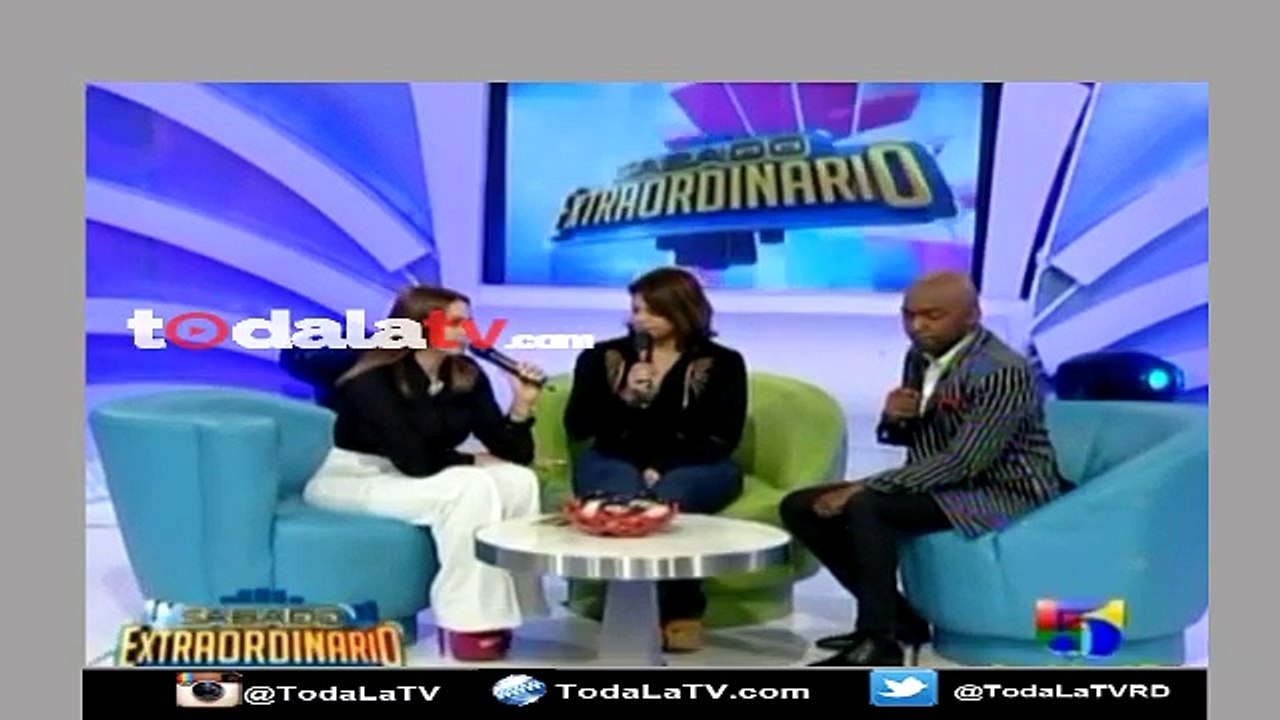 Techy Fatule:"no me molesto hacer el papel de lesbiana en Baño  de Damas"-Sábado Extraordinario-Video