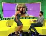 Mujer Exita las redes debido a que se le rompe la falda en pleno programa de Television