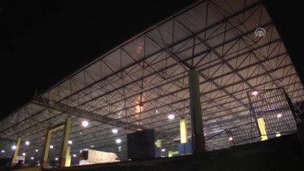 Başkentte Şiddetli Yağış - Pazar Yerinin Duvarı Çöktü (2)