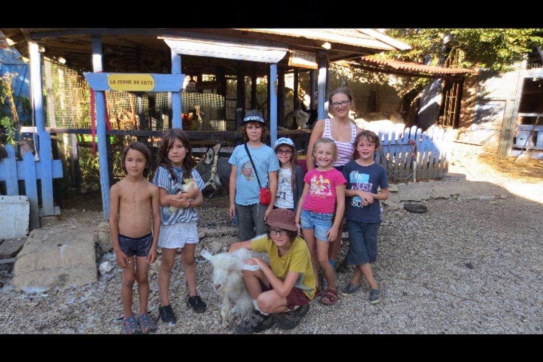 Sketches de fin d'été à la ferme du Fays dans l'Yonne