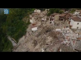Las imágenes aéreas revelan la magnitud del desastre ocasionado por el terremoto en Amatrice