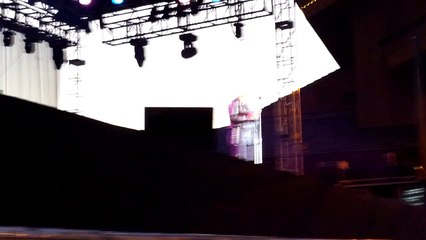 Olivia Newton-John - Hopelessly Devoted To You - Live Snoqualmie 8-25-2016