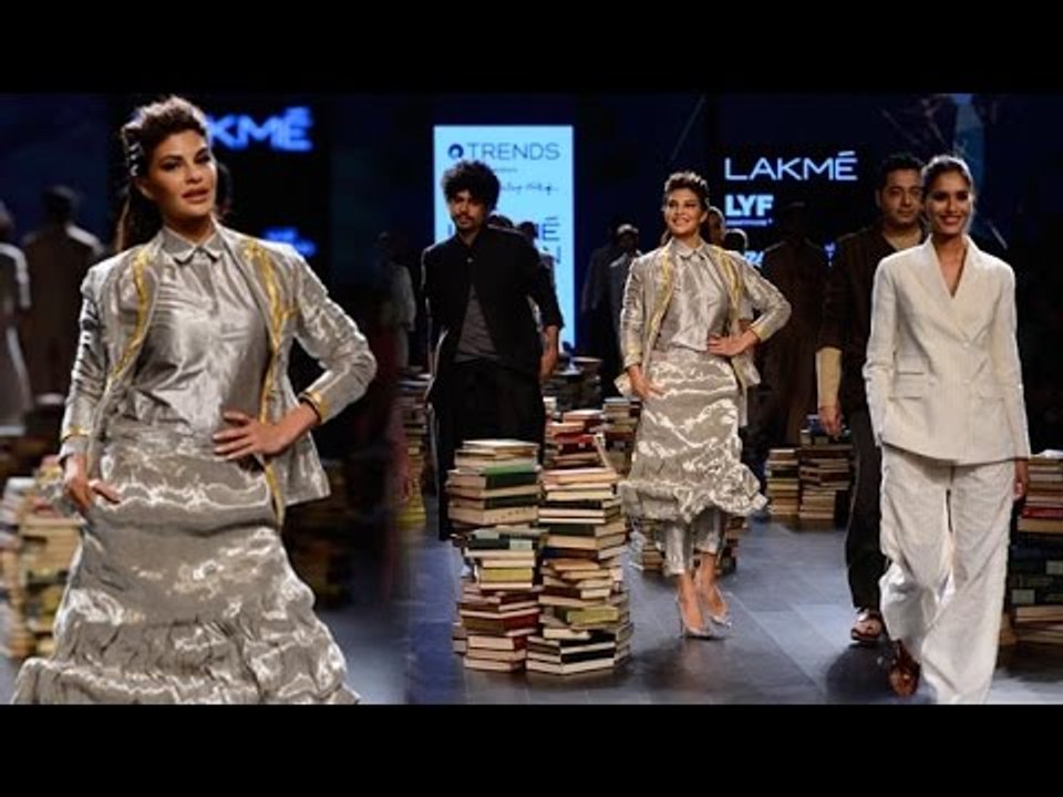 Jacqueline Fernandez Walks For Rajesh Pratap Singh At Lakme Fashion Week 2016 Day 3