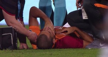 Galatasaray'da Eren Derdiyok, Akhisar Belediyespor Maçında Sakatlandı