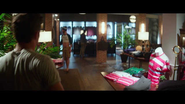 Удаленная сцена Neighbors 2. Sorority Rising