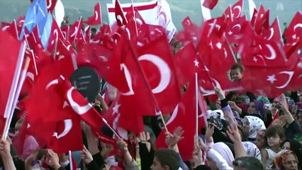 الرئيس اردوغان يفتتح الجسر الثالث على مضيق البوسفور