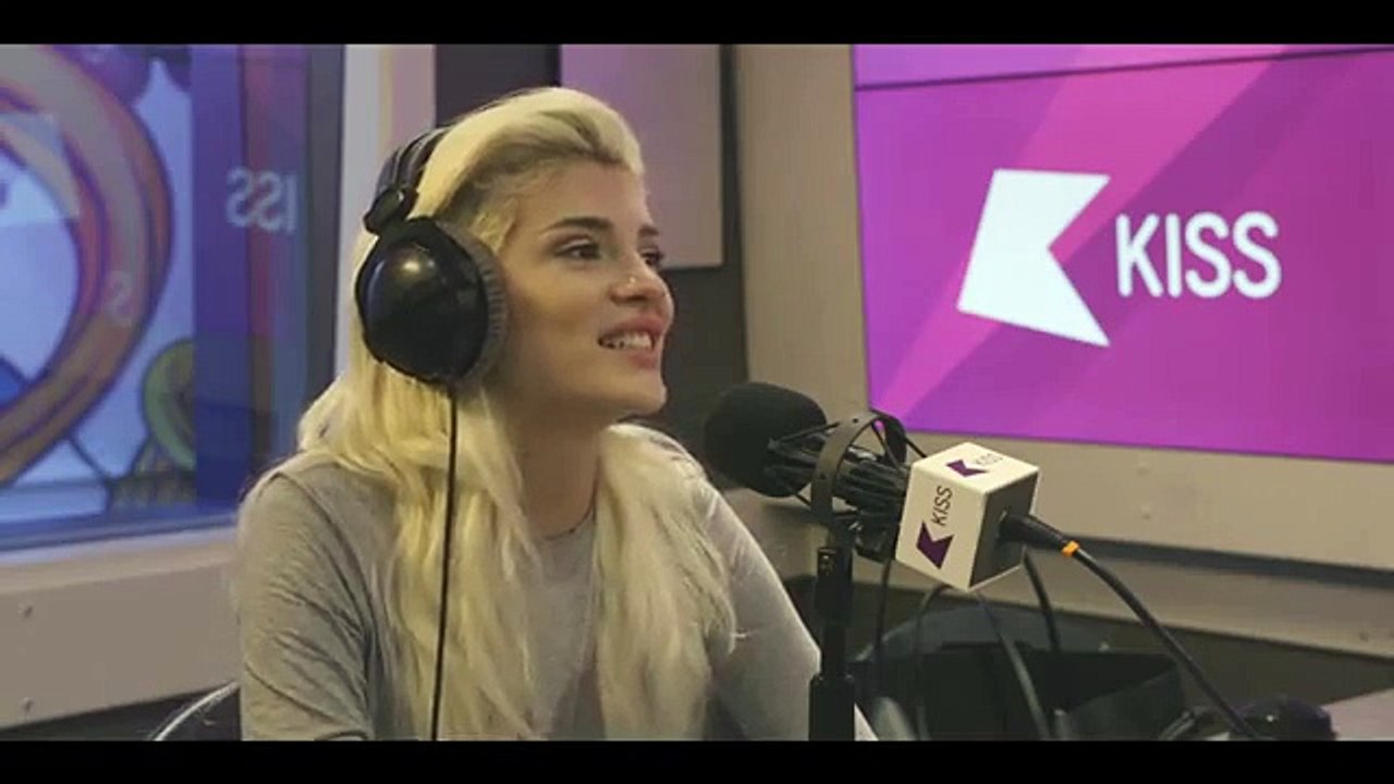Era Istrefi talks Bonbon, Lana Del Rey & more!
