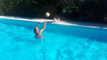 Chipper claque des dents au water polo