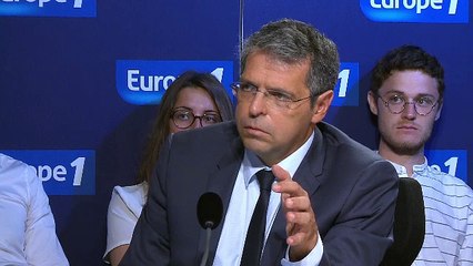 Alain Juppé sur le burkini : "Il faut arrêter de verser de l’huile sur le feu"