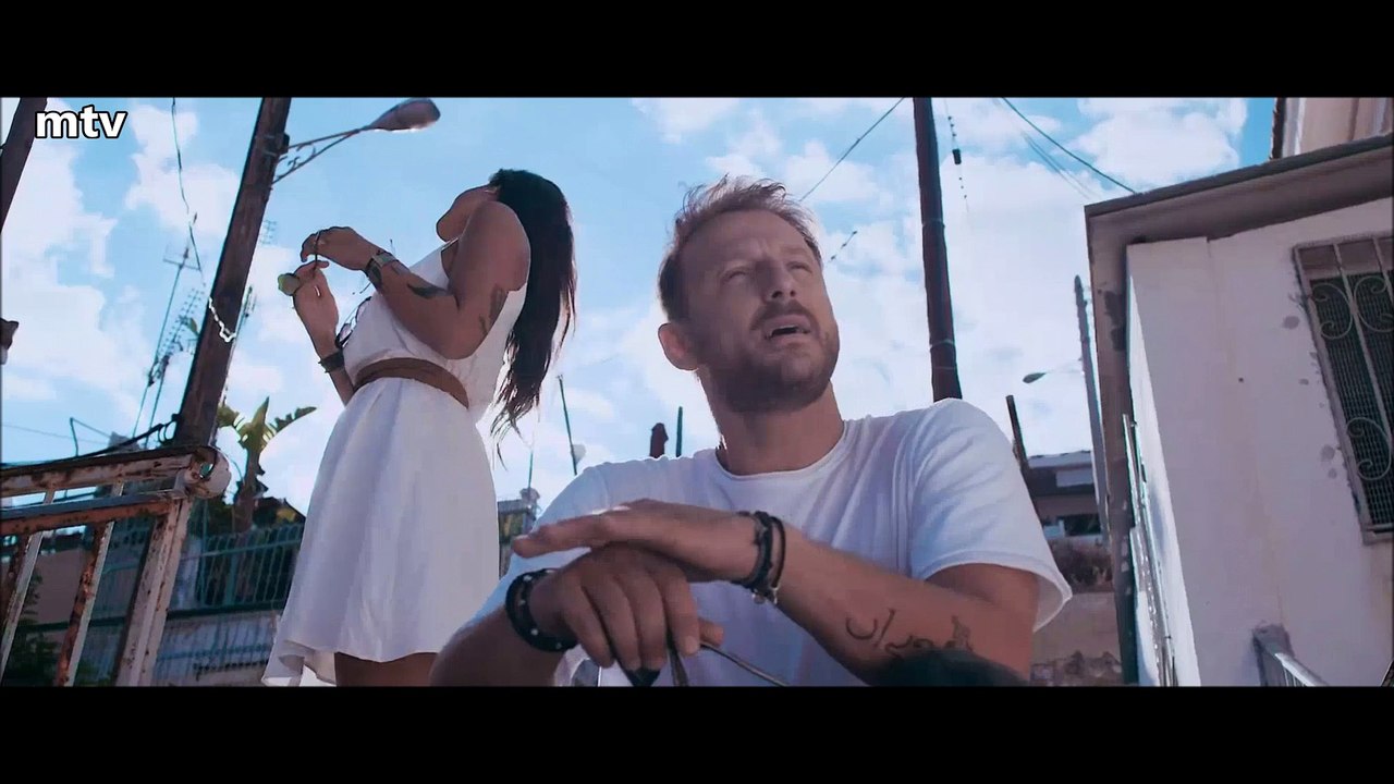 Κώστας Καραφώτης - Μη ρωτάς - Video Clip