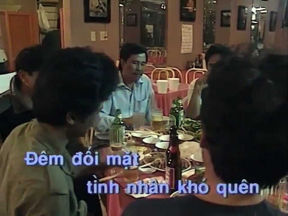 24 Thi tran ve  dem