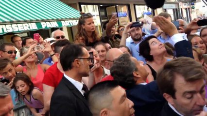 Le Touquet : l’impressionnant bain de foule de Nicolas Sarkozy [27.08.2016]