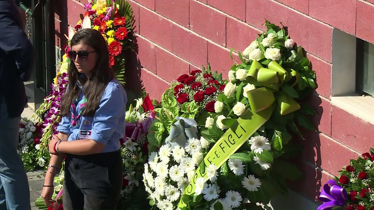 Italien hält inne und gedenkt der Erdbebenopfer