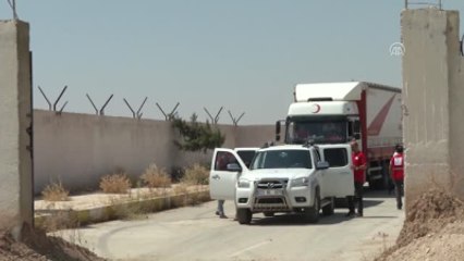 Türk Kızılayı'nın Cerablus'a Yardımlar Sürüyor