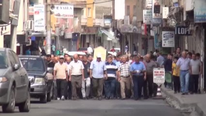 Evinin Önündeki Saldırıda Yaralanan Eski Muhtar Macartay Yaşamını Yitirdi